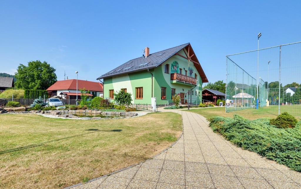 Restaurace A Penzion Kamenec Jilešovice Εξωτερικό φωτογραφία