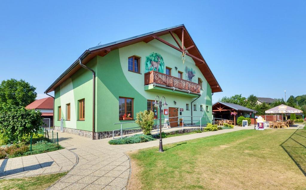 Restaurace A Penzion Kamenec Jilešovice Εξωτερικό φωτογραφία